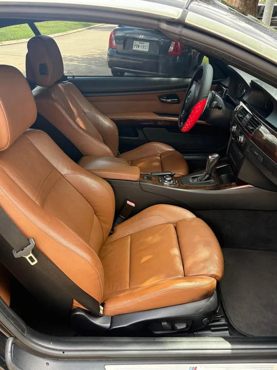 2011 BMW E93 3 Series Convertible - Image 17 of 20