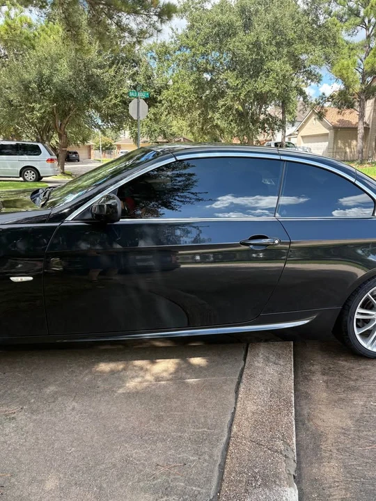 2011 BMW E93 3 Series Convertible - Image 6 of 20
