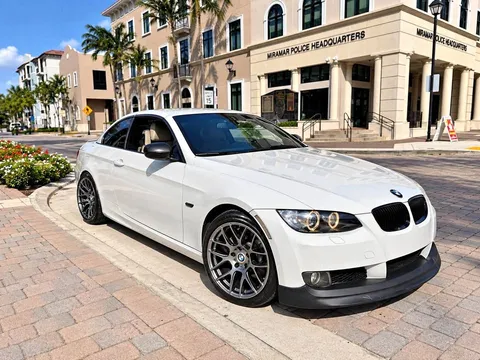 2011 BMW 3 Series 328i Convertible 2D