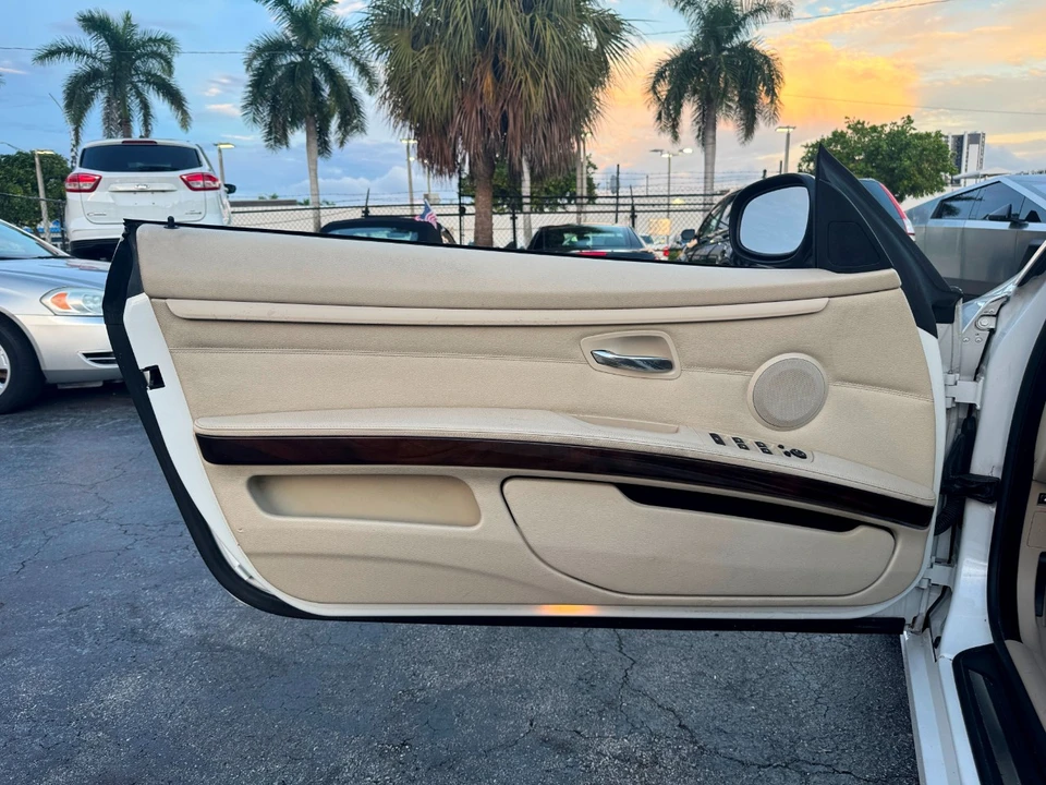 2011 BMW E93 3 Series Convertible - Image 21 of 21