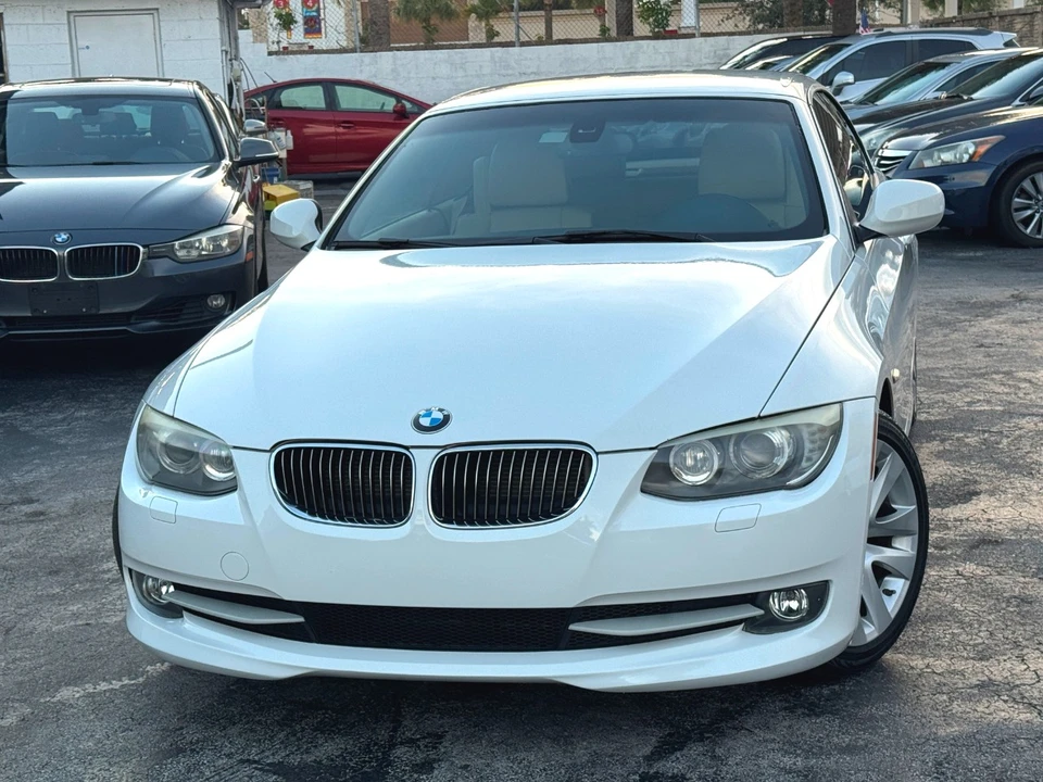 2011 BMW E93 3 Series Convertible - Image 5 of 12
