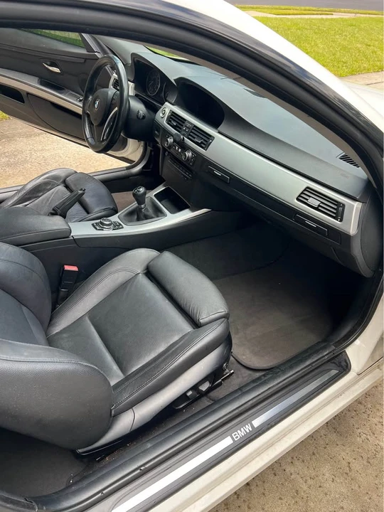 2011 BMW E92 3 Series Coupe - Image 13 of 19