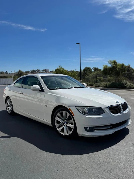 2011 BMW E92 3 Series Coupe - Image 2 of 9