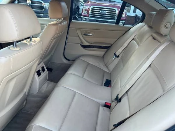 2011 BMW E90 3 Series Sedan - Image 17 of 21