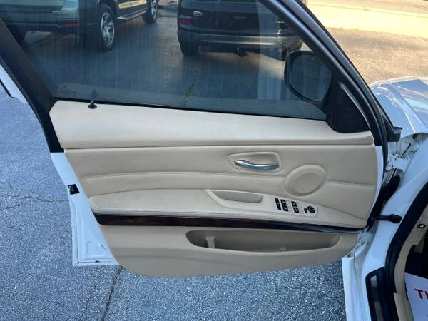 2011 BMW E90 3 Series Sedan - Image 8 of 21