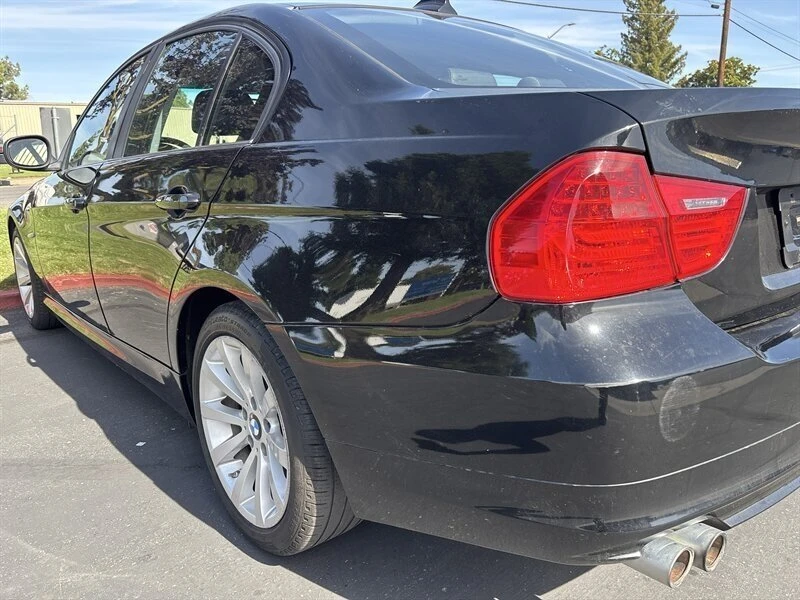 2011 BMW E90 3 Series Sedan - Image 10 of 20