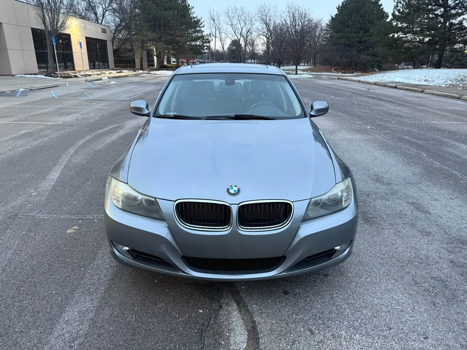 2011 BMW E90 3 Series Sedan - Image 2 of 11