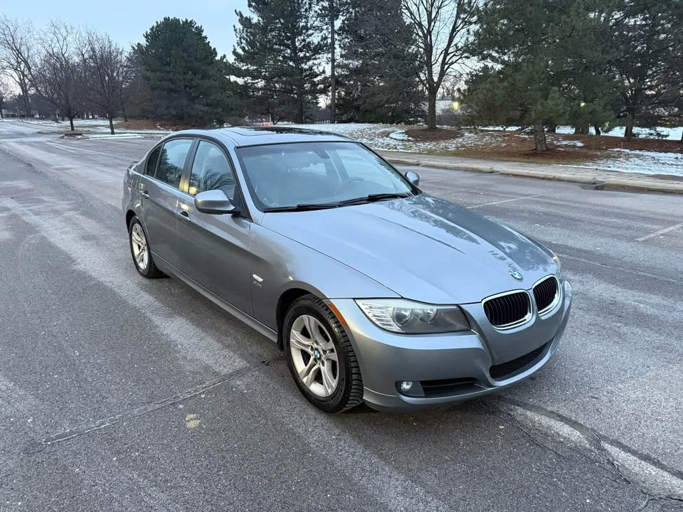2011 BMW E90 3 Series Sedan - Image 3 of 11