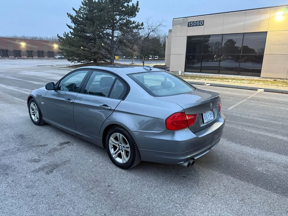 2011 BMW E90 3 Series Sedan - Image 8 of 11