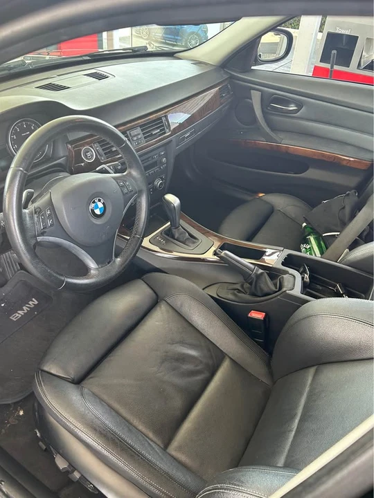 2011 BMW E90 3 Series Sedan - Image 9 of 11
