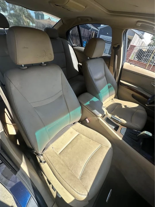 2011 BMW E90 3 Series Sedan - Image 13 of 17