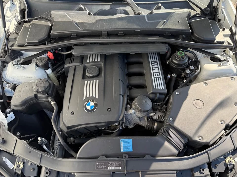 2011 BMW E90 3 Series Sedan - Image 18 of 20