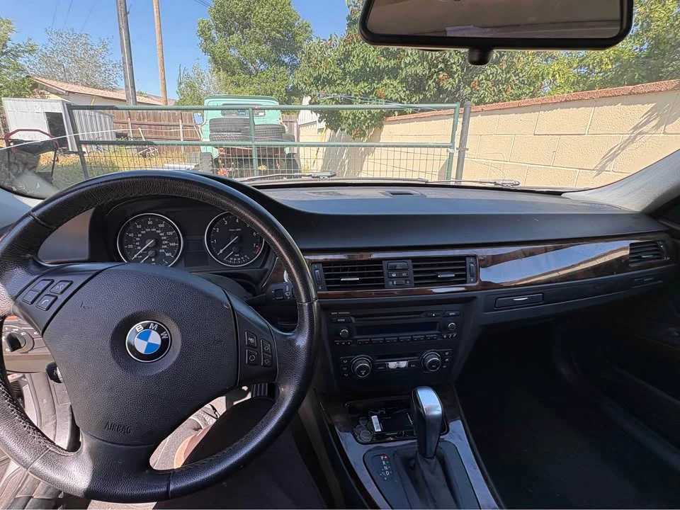2011 BMW E90 3 Series Sedan - Image 9 of 9