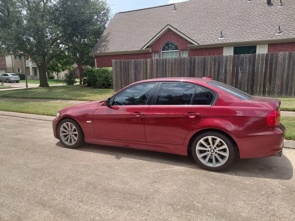2011 BMW E90 3 Series Sedan - Image 20 of 20