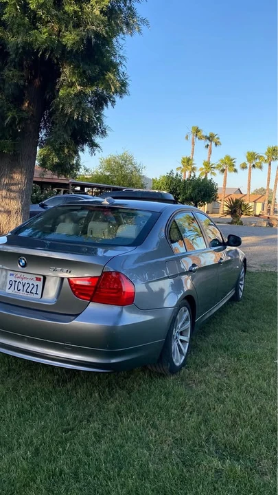 2011 BMW E90 3 Series Sedan - Image 5 of 9
