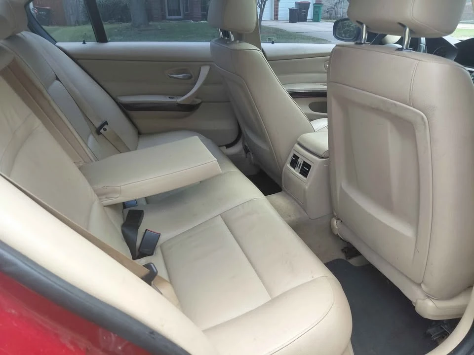 2011 BMW E90 3 Series Sedan - Image 17 of 20