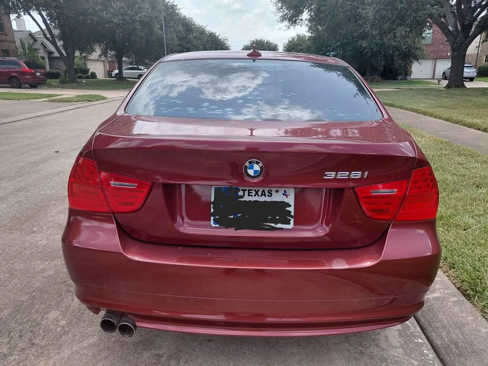 2011 BMW E90 3 Series Sedan - Image 2 of 20