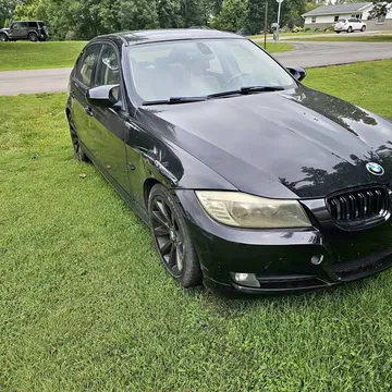 2011 BMW 3 Series 328i Sedan 4D