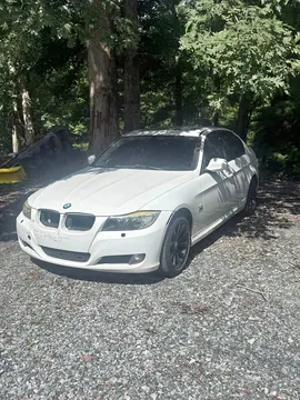 2011 BMW 3 Series 328i Sedan 4D