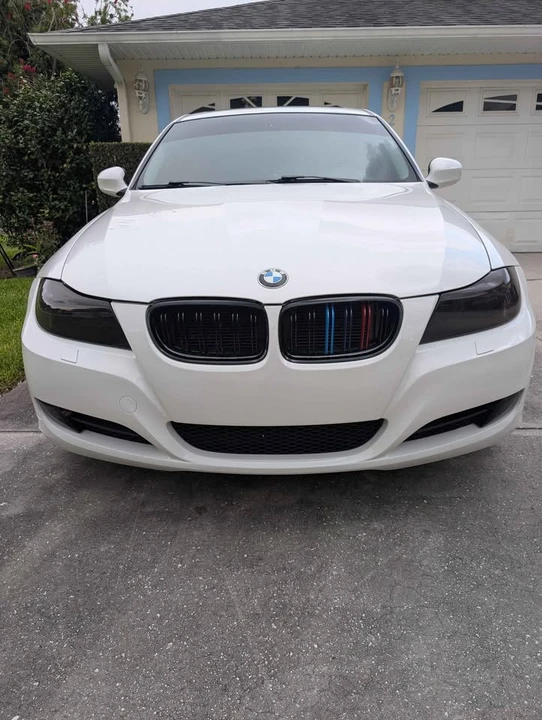 2011 BMW E90 3 Series Sedan - Image 3 of 14