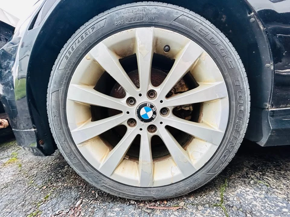 2011 BMW E90 3 Series Sedan - Image 8 of 18