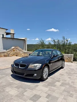 2011 BMW 3 Series 328i Sedan 4D