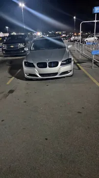 2011 BMW 3 Series 328i Sedan 4D