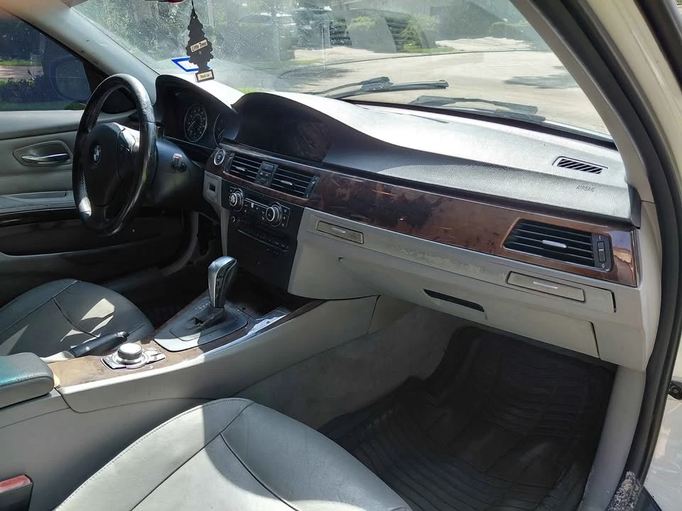 2011 BMW E90 3 Series Sedan - Image 14 of 14