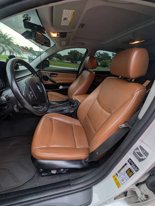 2011 BMW E90 3 Series Sedan - Image 6 of 14
