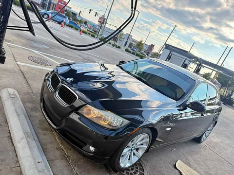 2011 BMW 3 Series 328i Sedan 4D