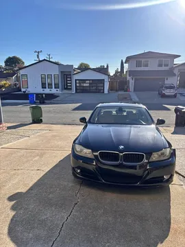2011 BMW 3 Series 328i Sedan 4D