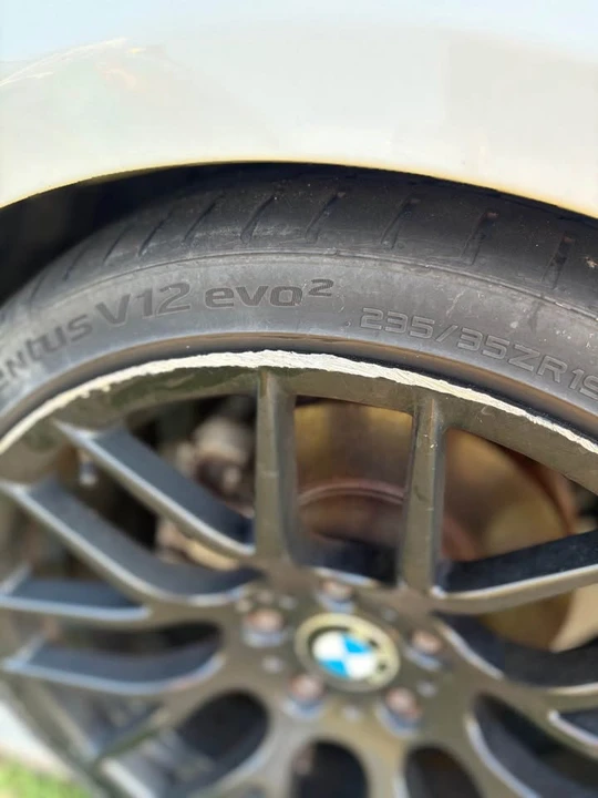 2011 BMW E90 3 Series Sedan - Image 8 of 16