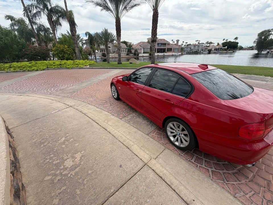 2011 BMW E90 3 Series Sedan - Image 19 of 20