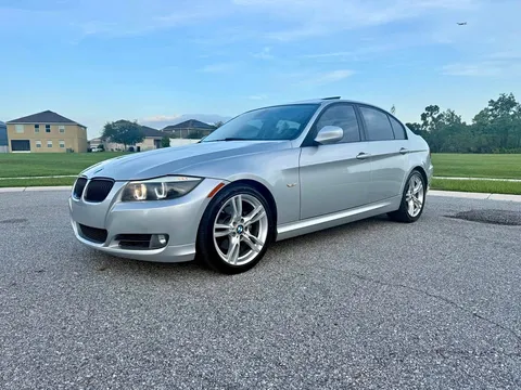 2011 BMW 3 Series 328i Sedan 4D