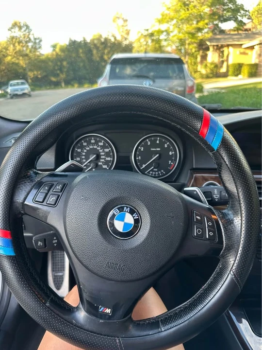 2011 BMW E90 3 Series Sedan - Image 2 of 20
