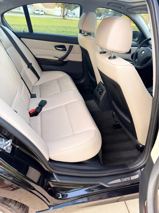 2011 BMW E90 3 Series Sedan - Image 10 of 14