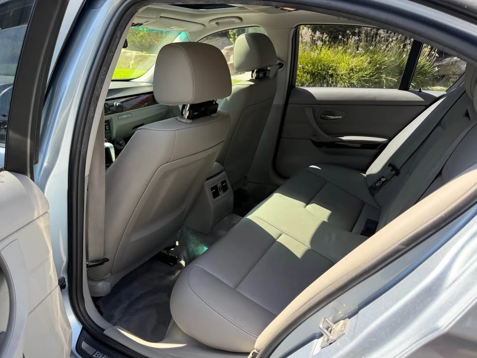 2011 BMW E90 3 Series Sedan - Image 15 of 20