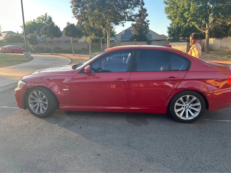 2011 BMW E90 3 Series Sedan - Image 3 of 5