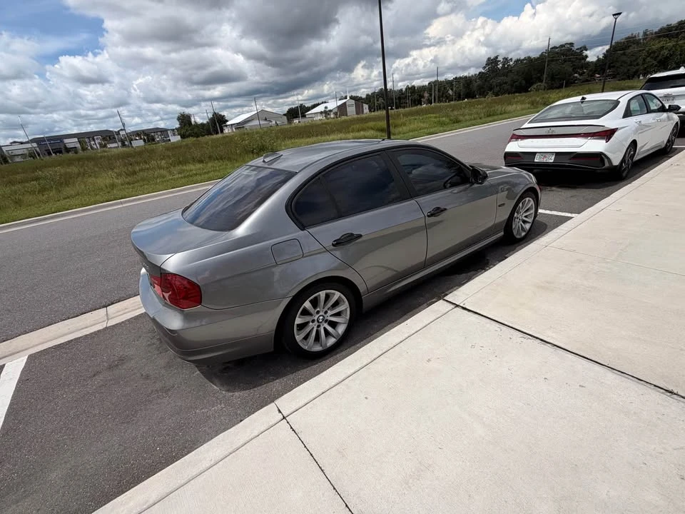 2011 BMW E90 3 Series Sedan - Image 9 of 12