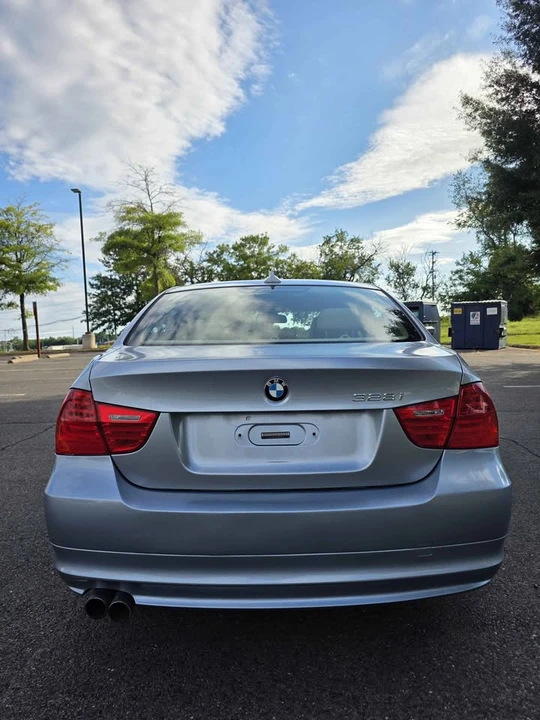 2011 BMW E90 3 Series Sedan - Image 7 of 20