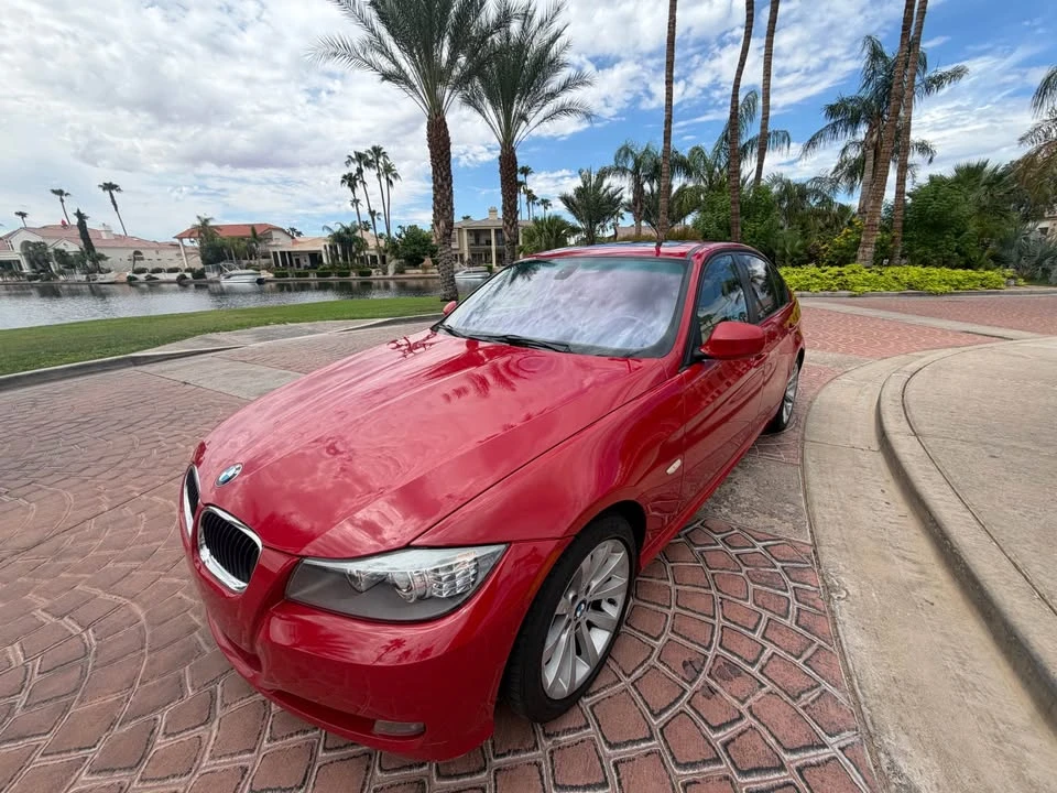 2011 BMW E90 3 Series Sedan - Image 12 of 19