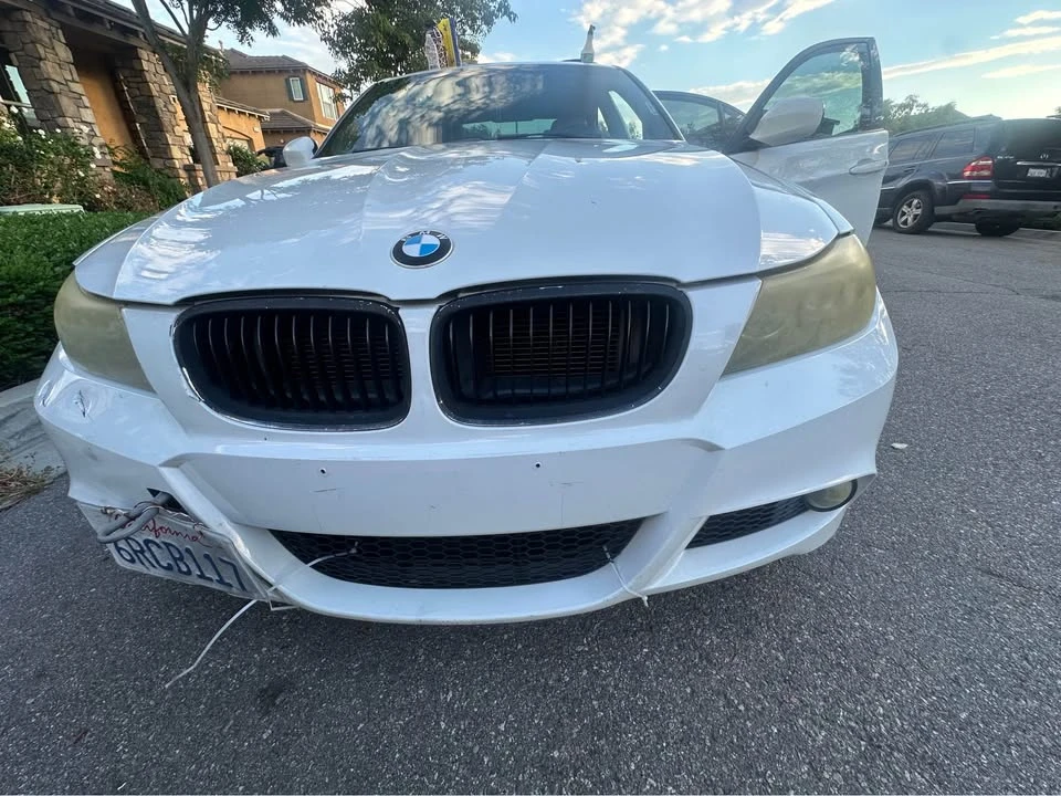 2011 BMW E90 3 Series Sedan - Image 10 of 20
