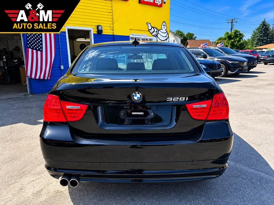2011 BMW E90 3 Series Sedan - Image 6 of 9