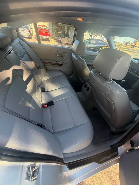 2011 BMW E90 3 Series Sedan - Image 8 of 10