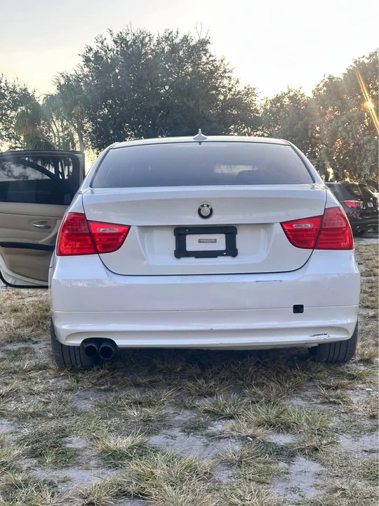 2011 BMW E90 3 Series Sedan - Image 2 of 12