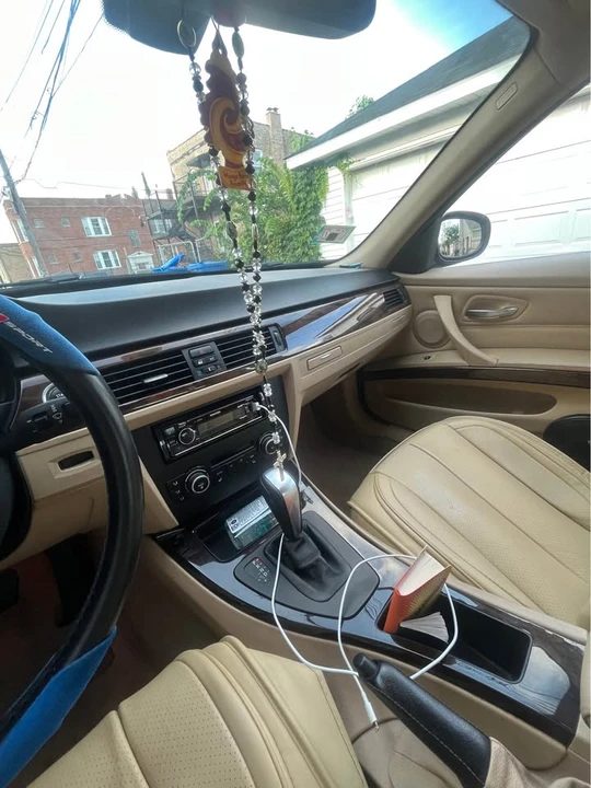 2011 BMW E90 3 Series Sedan - Image 2 of 13