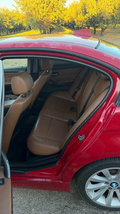 2011 BMW E90 3 Series Sedan - Image 7 of 8