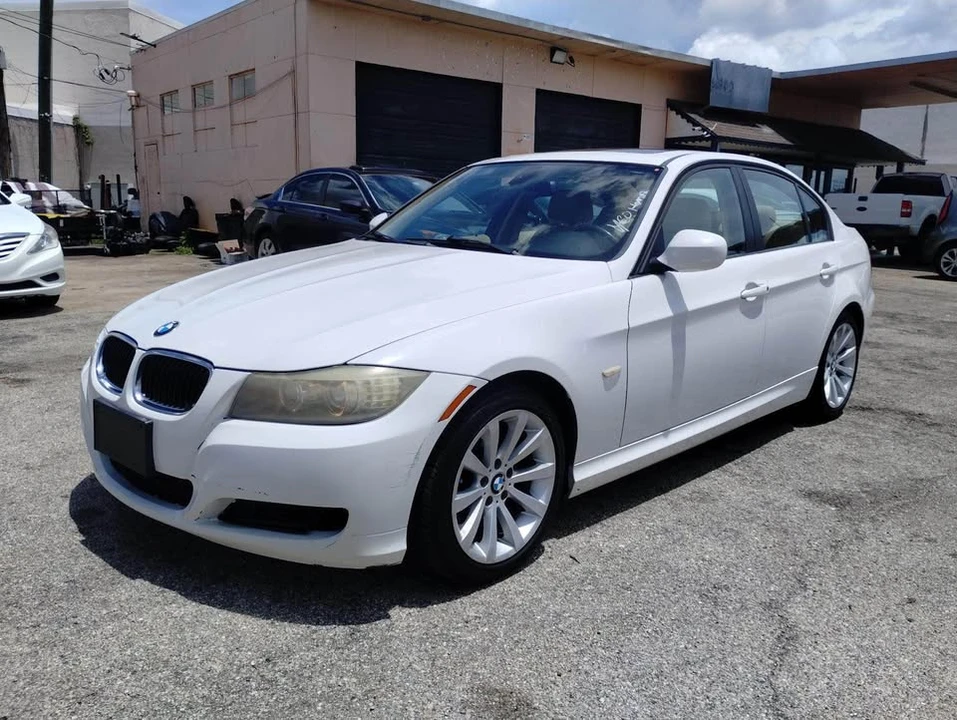 2011 BMW E90 3 Series Sedan - Image 2 of 18