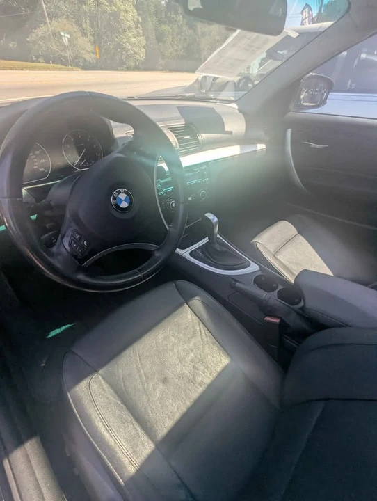 2011 BMW E90 3 Series Sedan - Image 4 of 6