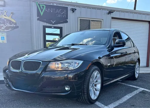 2011 BMW 3 Series 328i Sedan 4D